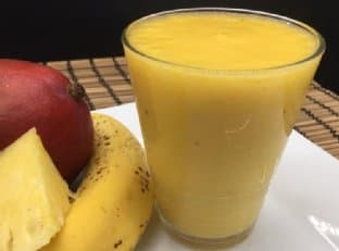 6 Quick & Easy Smoothies To Start Your Morning