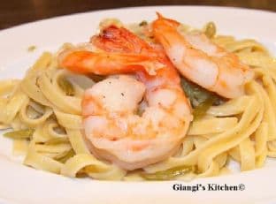Poached Prawns with Fettuccine and French String Beans
