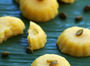 Orange Rava Kesari - Orange Flavored Semolina Halwa - Navratri Naivedyam