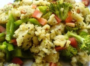Broccoli, Carrot, and Pepper Upma